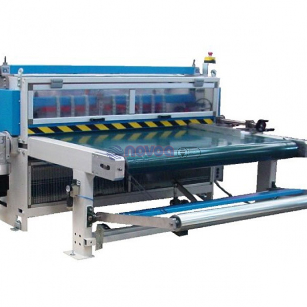 Máquina laminadora con sistema de doble corte.